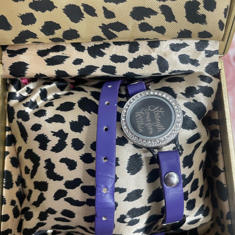 Origami owl Leather wrap bracelet